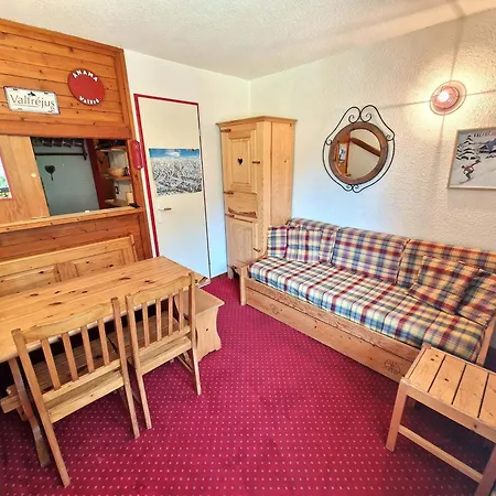 Apartment En Plein Coeur De La Station Pour 4 Personnes Avec Balcon, Casier A Skis Et Baignoire - Fr-1-265-209 Valfrejus